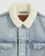 Load image into Gallery viewer, Levi’s Sherpa 2025 (Light Wash)