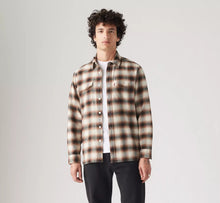 Load image into Gallery viewer, Levis® Jackson Shirt