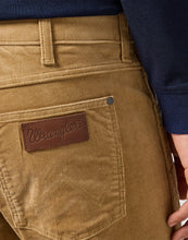 Load image into Gallery viewer, Wrangler Greensboro Cord