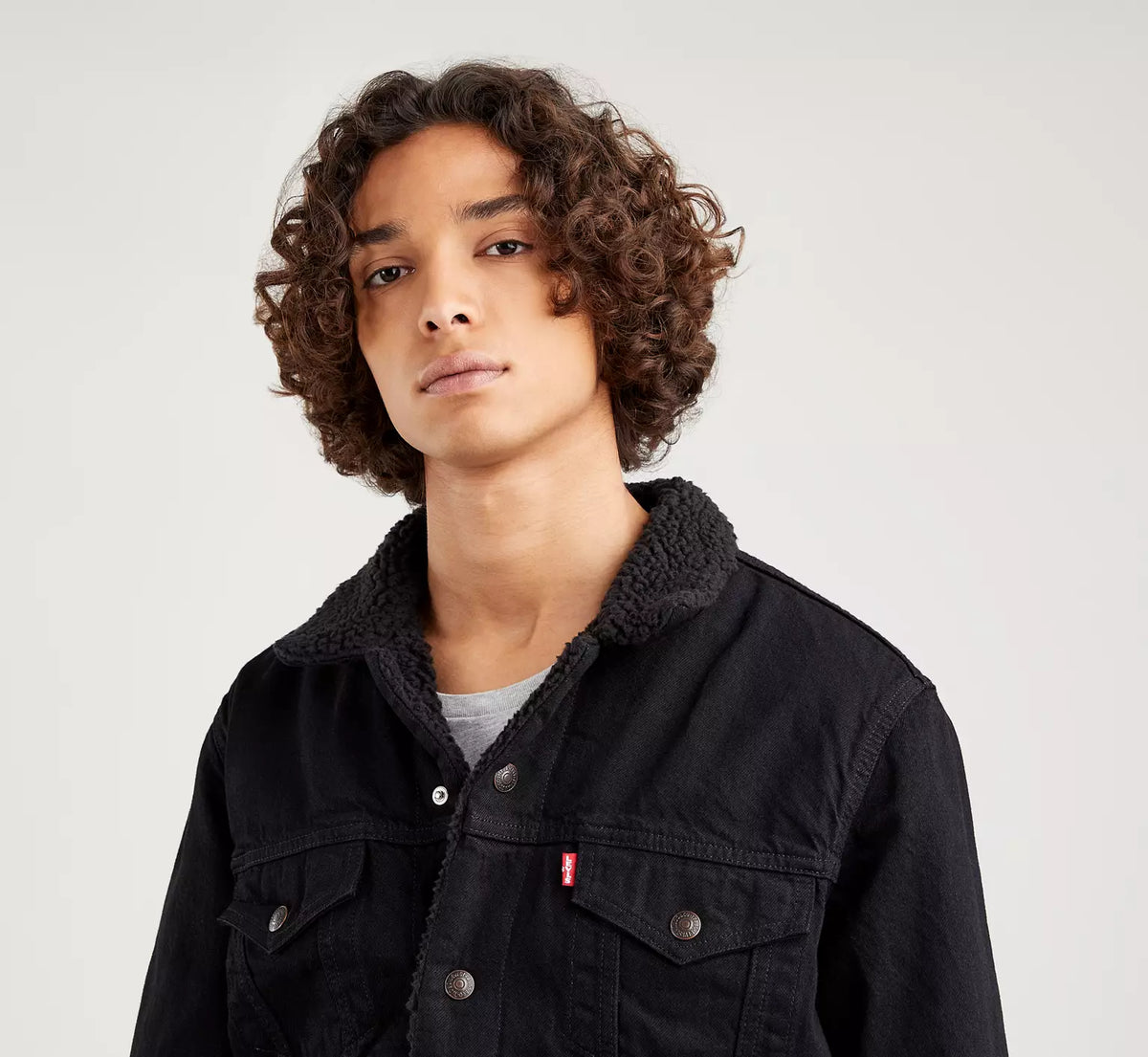 Levi s Berk Sherpa BLACK TRUCKER Jeans Corner Streatham