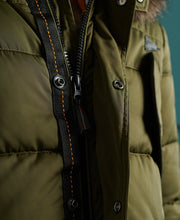 Load image into Gallery viewer, Super Dry Chinook Parka Khaki