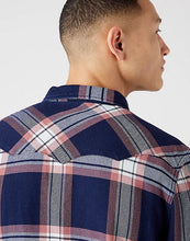 Load image into Gallery viewer, Wrangler western shirt