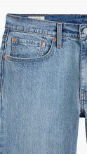 Load image into Gallery viewer, Levi’s® 502 Tapered - Easy Light