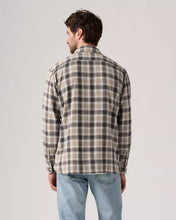 Load image into Gallery viewer, Levis® Jackson Shirt
