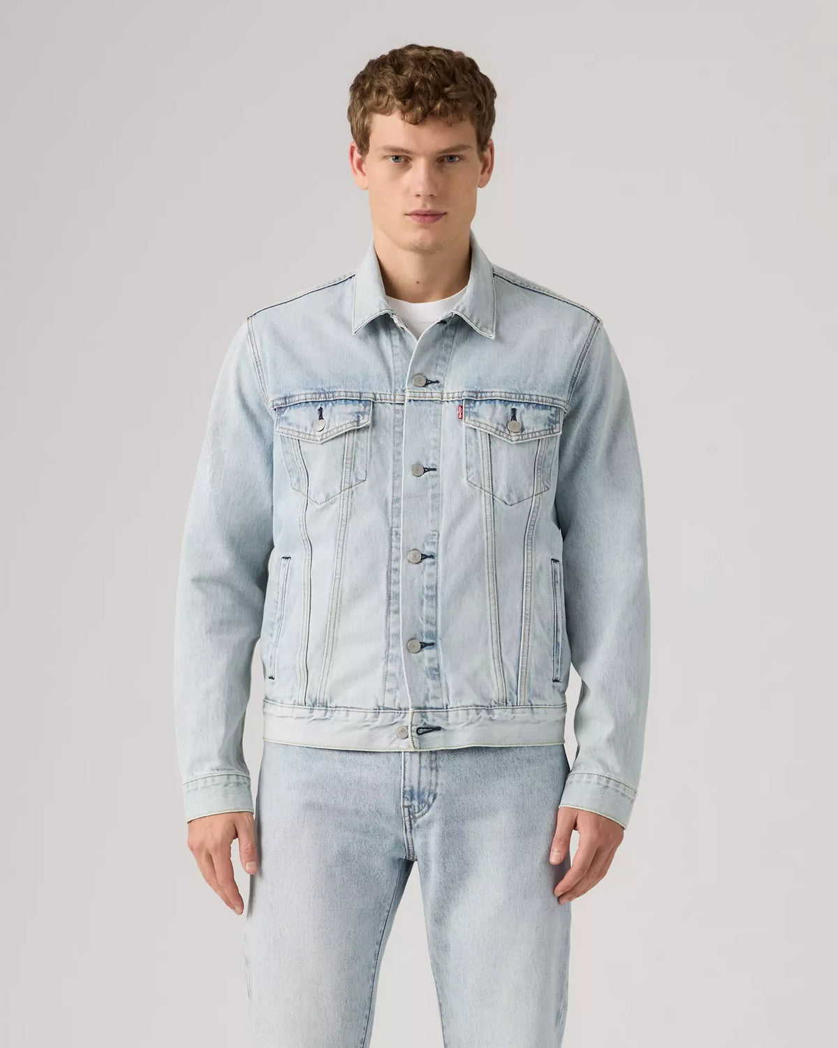 LEVI'S® TRUCKER JACKET Light Wash