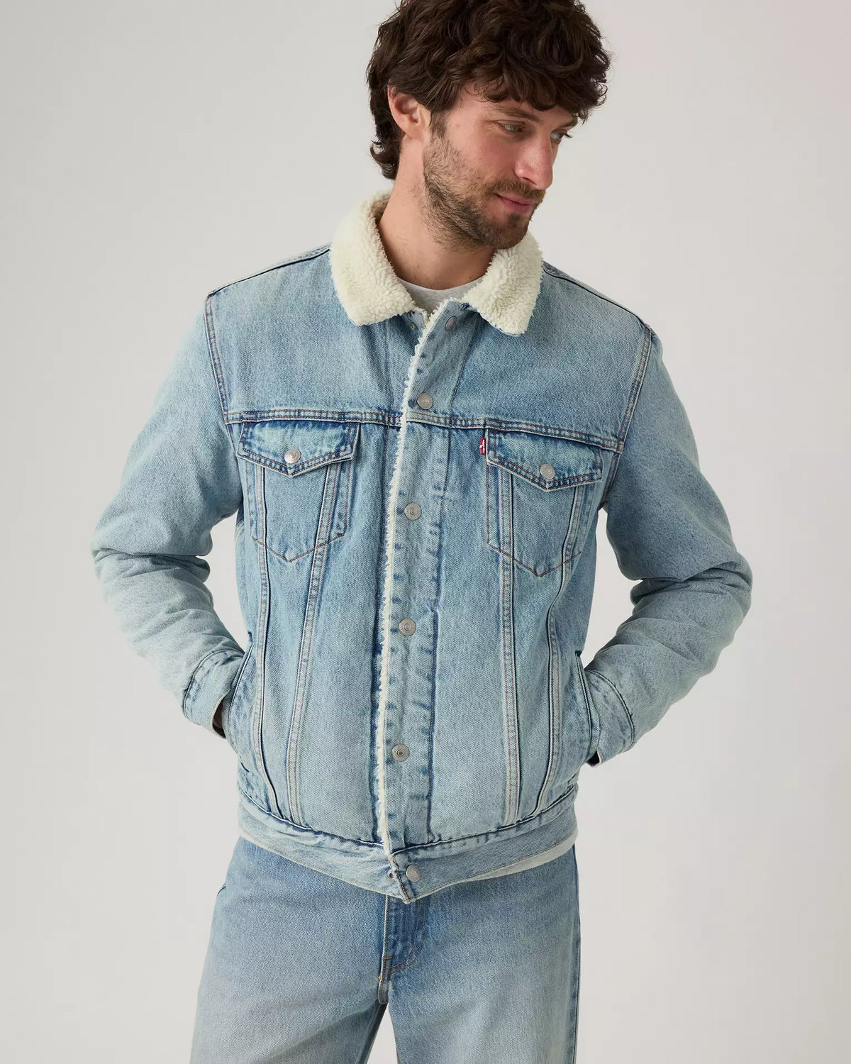 Levi’s Sherpa 2025 (Light Wash)