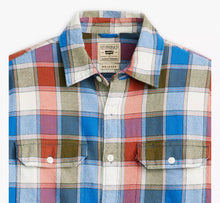 Load image into Gallery viewer, Levis® Jackson Shirt
