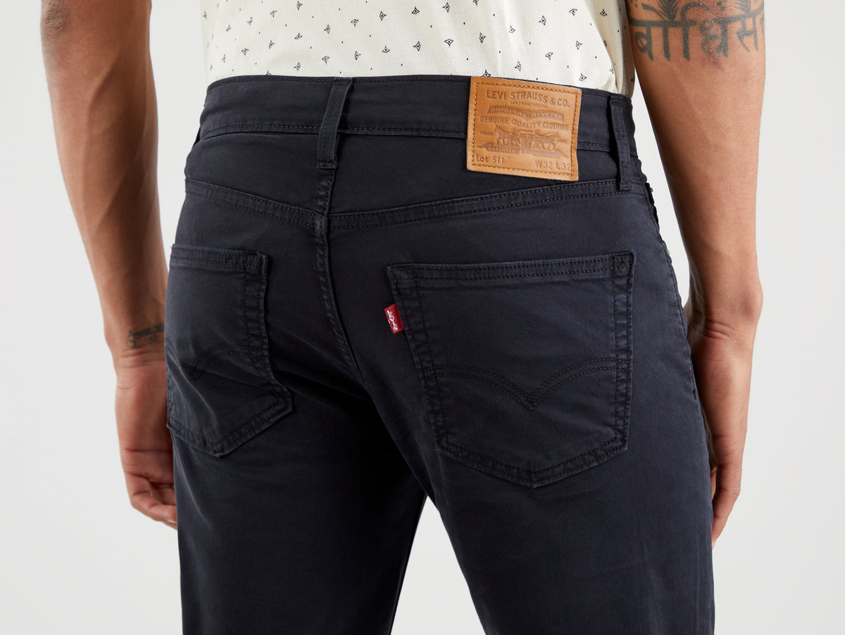 LEVI'S® 511™ SLIM JEANS BLACK (sateen)